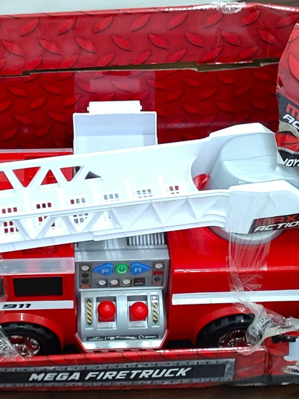 LPN - Maxx Action Fire Truck Toy Vehicle